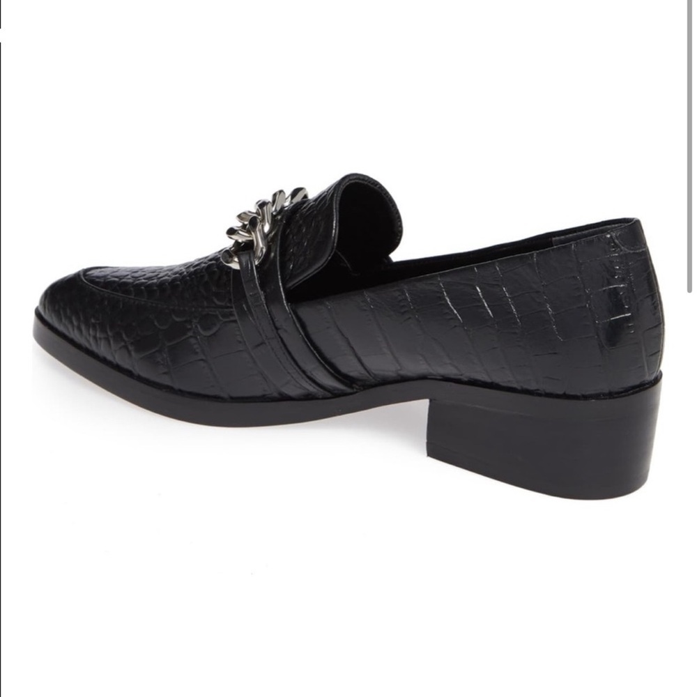 Tony Bianco Molly croc embossed chain loafers - Picture 4 of 13